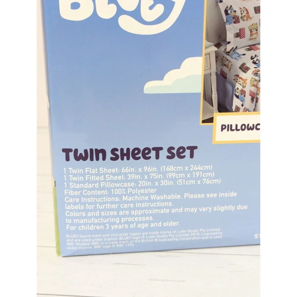 BLUEY BINGO Holiday Gift Print Twin Bed Sheet Set: Flat, Fitted, Pillow Case NEW